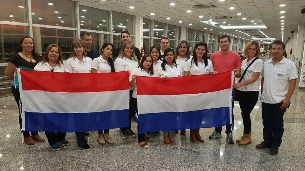 Levantar vuelo. Decenas de estudiantes ya lograron su especialización con los cupos que Becal puso a su disposición. Foto: Archivo.