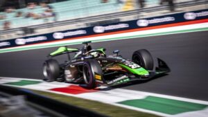 El paraguayo Joshua Duerksen terminó subiendo al podio en la Carrera Sprint de Monza