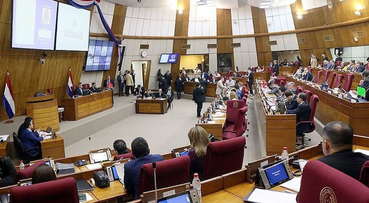 Autoridades y gremios tratarán de llegar a un acuerdo antes del tratamiento del proyecto de reforma en Diputados. FOTO: ARCHIVO