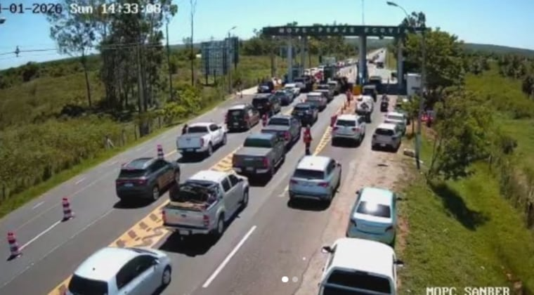 Las filas registradas ayer.