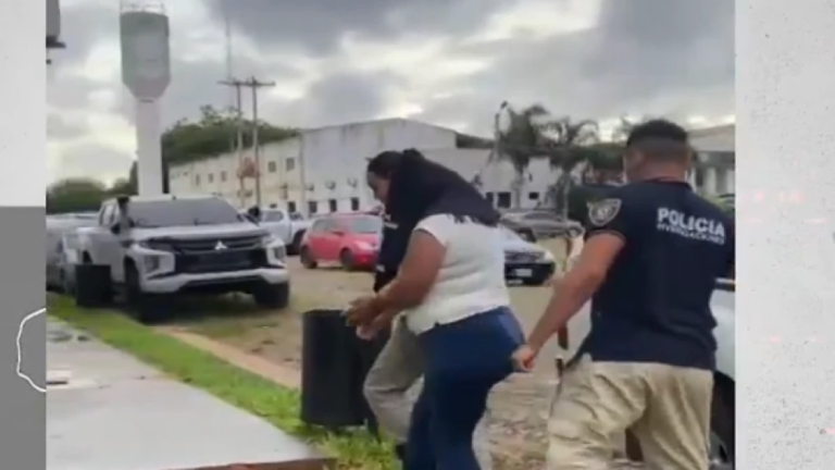 La mujer cuenta con 11 antecedentes por hurto y hurto agravado. Foto: Captura de video - NPY.