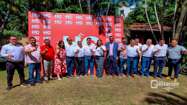 Honor Colorado del Departamento de Caazapá Oficializa Pre - Candidaturas en Asunción - Foto: Gentileza