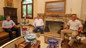 CARTES RETOMA ACTIVIDADES Y RECIBE A SANTIAGO PEÑA Y PEDRO ALLIANA TRAS SU ALTA MÉDICA - Foto: Gentileza/ Edición Red Suceso Multimedios