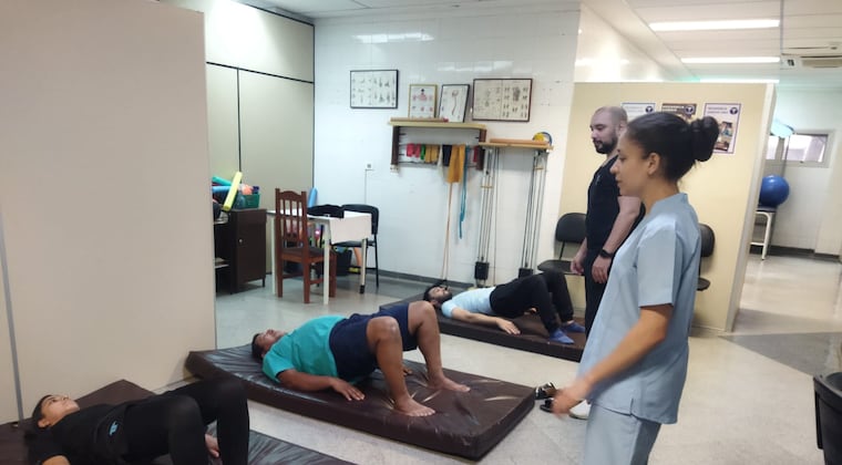 Solo el 17% de las carreras de kinesiología están acreditadas. Foto: Ilsutrativa.