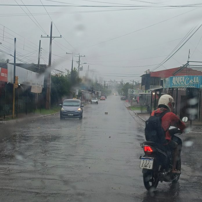 Meteorología anuncia para este miércoles Cálido y húmedo, cielo mayormente nublado, vientos del sureste, luego variables, lluvias dispersas - Foto: Suceso Multimedios