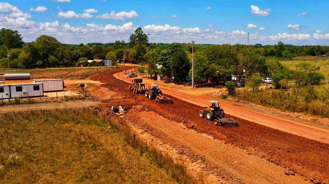 Avanzan obras viales en tramo Caazapá–General Higinio Morínigo y apuntan a mejorar la conectividad - Foto: Gentileza