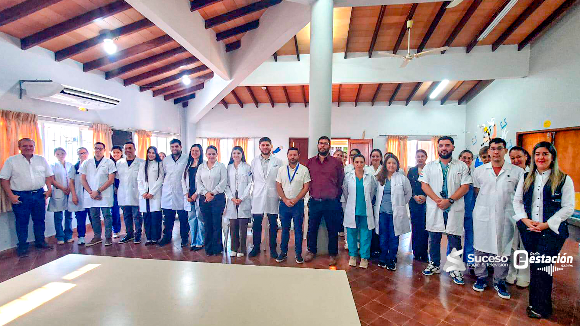 Acto de bienvenida a nuevos especialistas y subespecialistas en el Hospital Regional de Caazapá En el salón auditorio de la Sexta Región Sanitaria