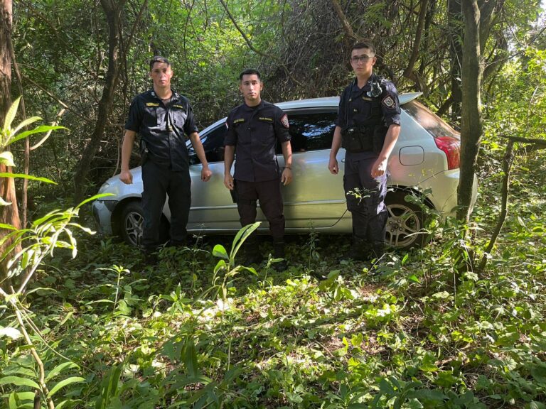 Recuperan en Abaí un automóvil robado en Central tras rastrillaje policial