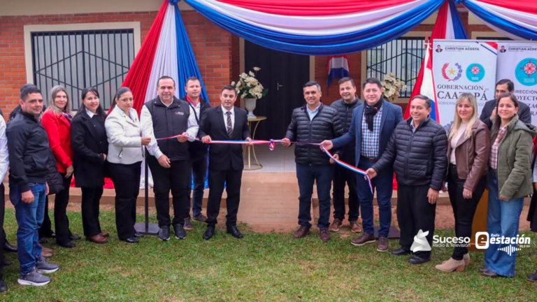 Gobernación inaugura moderna cocina comedor en Ñu Pyahumi y anuncia más obras para instituciones educativas de Caazapá