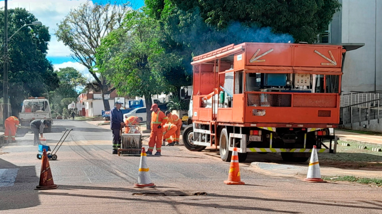 Pintura e instalación de Bandas Transversales de Alerta (BTA)