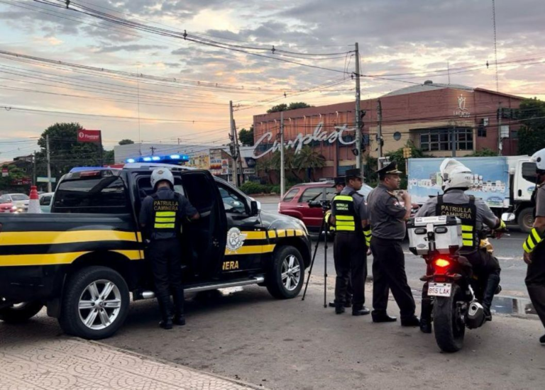 Caminera refuerza controles y recuerda medidas de seguridad vial por fin de semana largo
