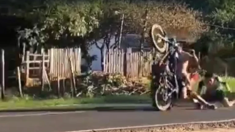 El momento quedó captado a través de un celular.Foto: Captura de video.
