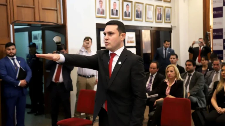 Hernán David Rivas fue presidente del JEM y ahora abandona definitivamente la Cámara de Senadores.