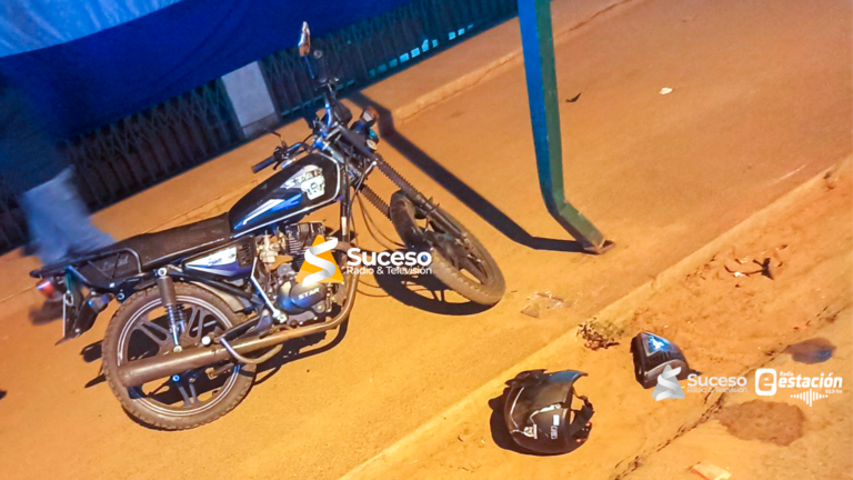 Hombre terminó inconsciente tras accidente de motocicleta