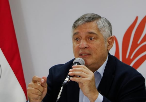 Caso títulos falsos: ministro denuncia posible “sabotaje” en sistema del MEC