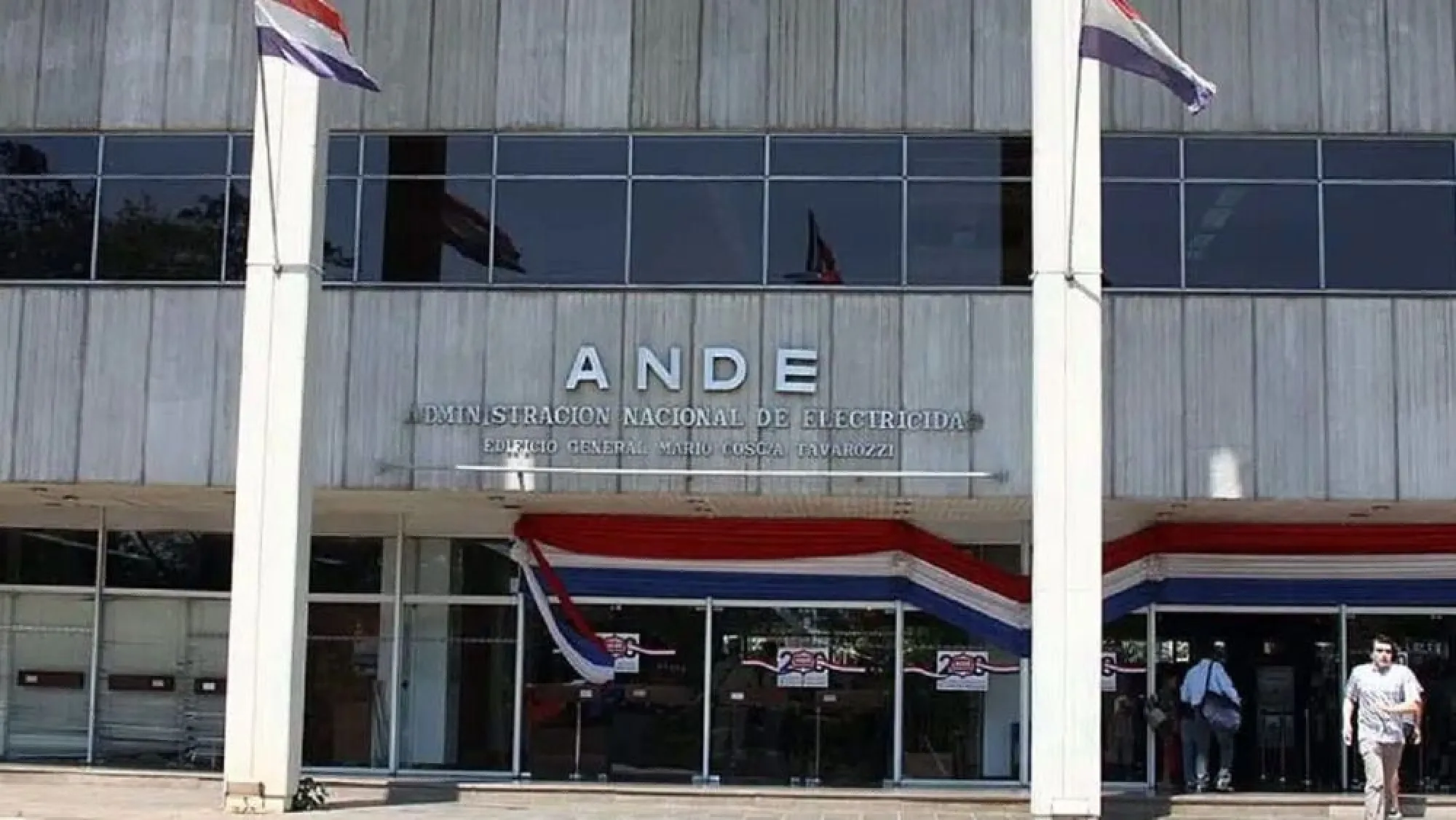 ANDE remite lista de morosos a ex Informconf este lunes: La solución es pagar o fraccionar la deuda