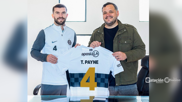 Olimpia le da la bienvenida oficial y Tim Payne ya posa con la camiseta de Olimpia