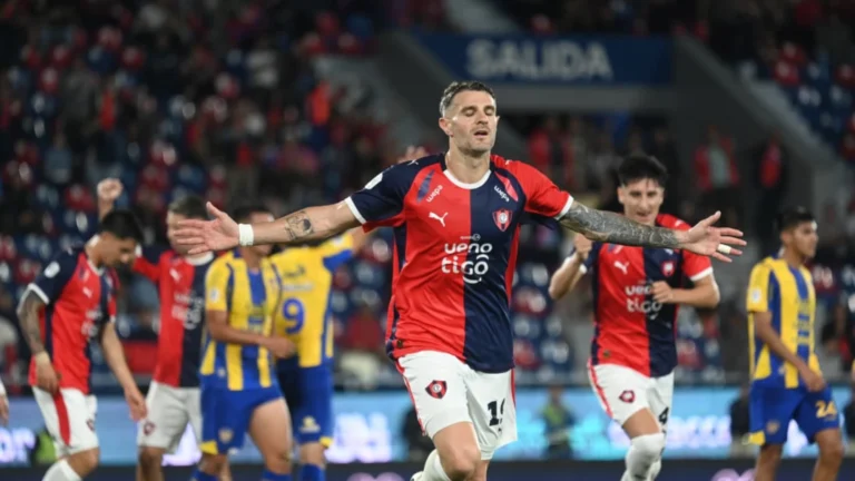 Cerro Porteño recupera la memoria con goleada a Luqueño