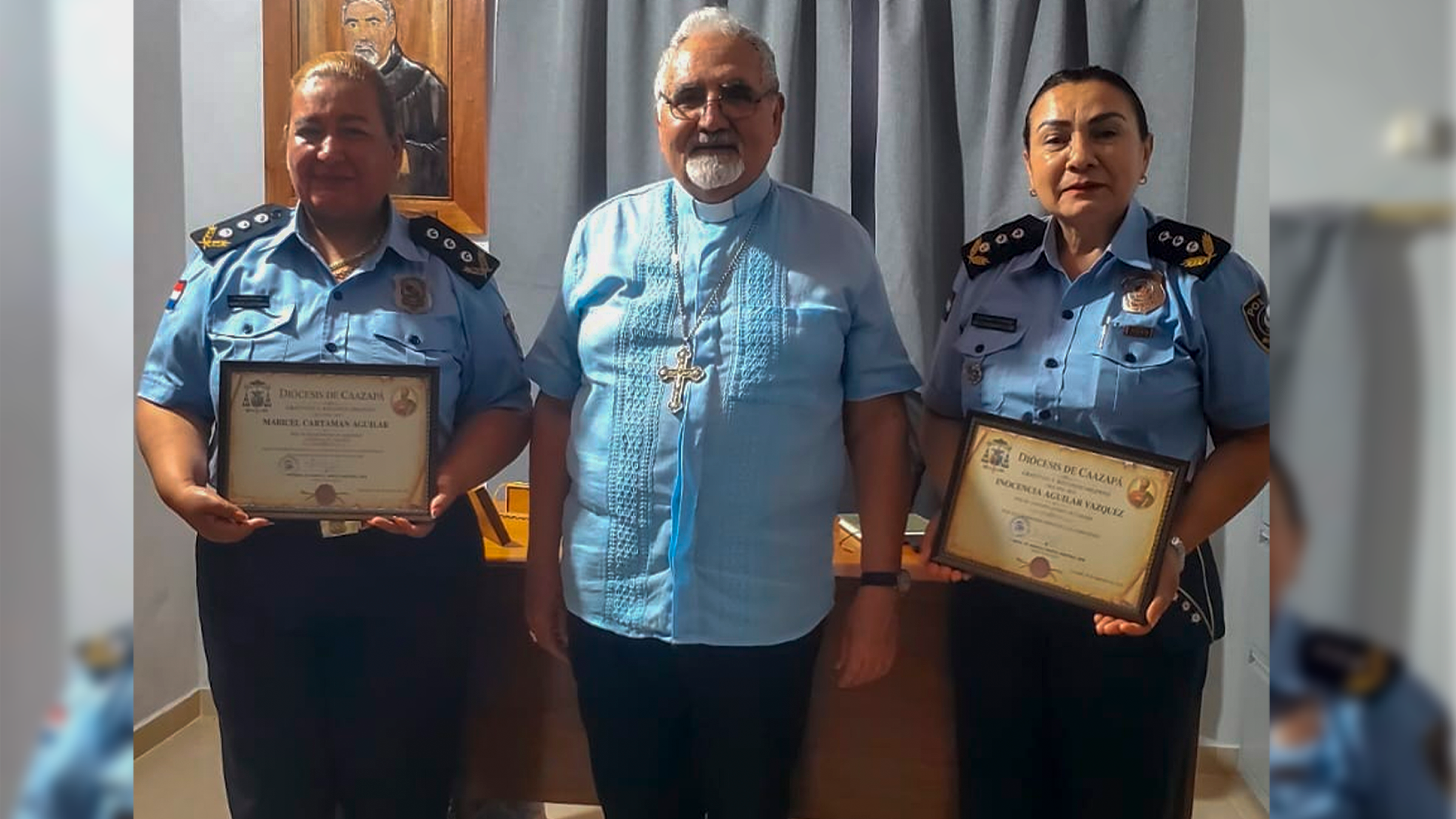Entregan reconocimientos a jefas policiales por su servicio a la comunidad de Caazapá