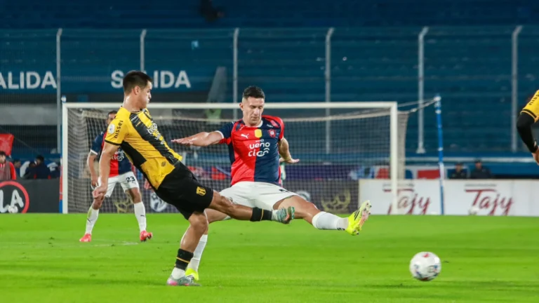 Guaraní y Cerro Porteño se verán las caras en el Defensores del Chaco.