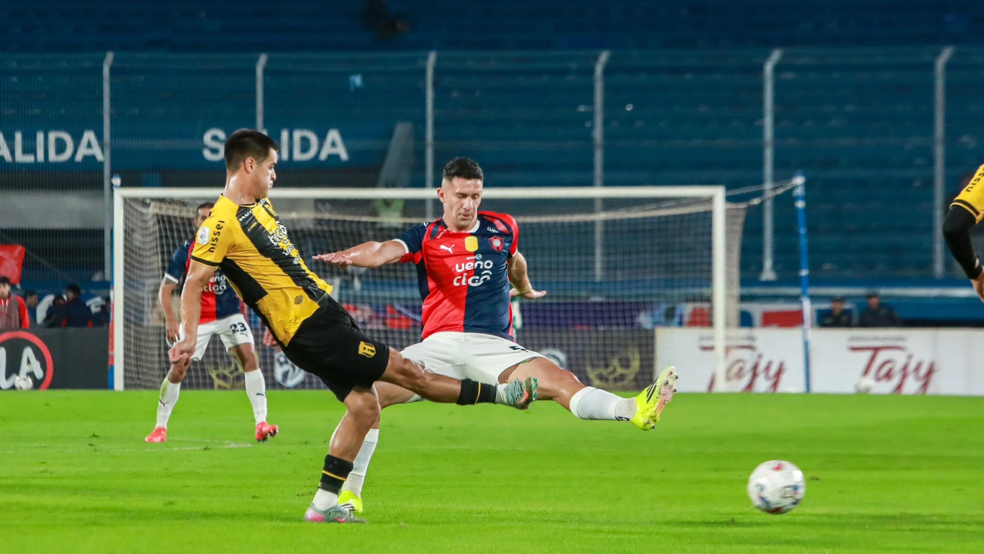 Guaraní y Cerro Porteño se verán las caras en el Defensores del Chaco.