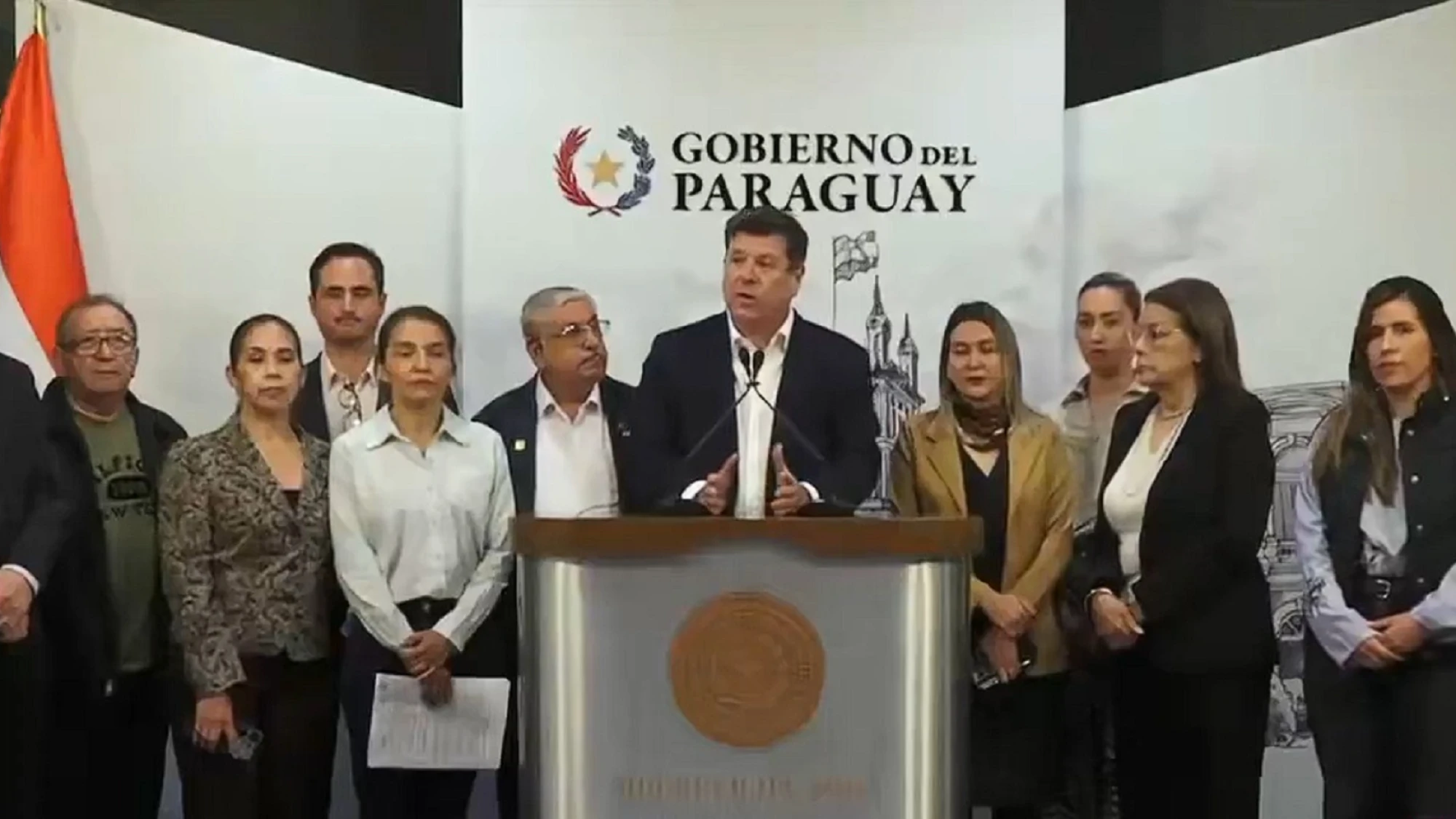 Gobierno y médicos llegan a un acuerdo sobre reajuste salarial
