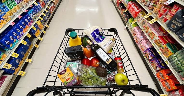 Supermercados mantienen precios a pesar de la coyuntura del dólar y los combustibles, dice Capasu