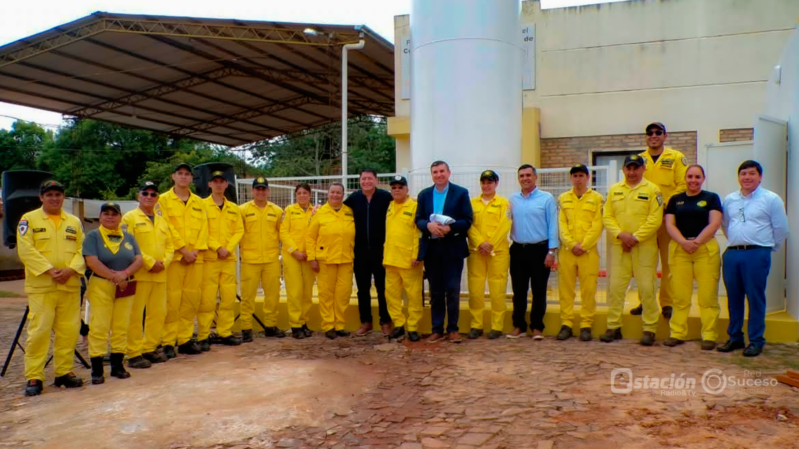 Instalan tanque de 30.000 litros e hidrantes para fortalecer la labor de los bomberos en Caazapá