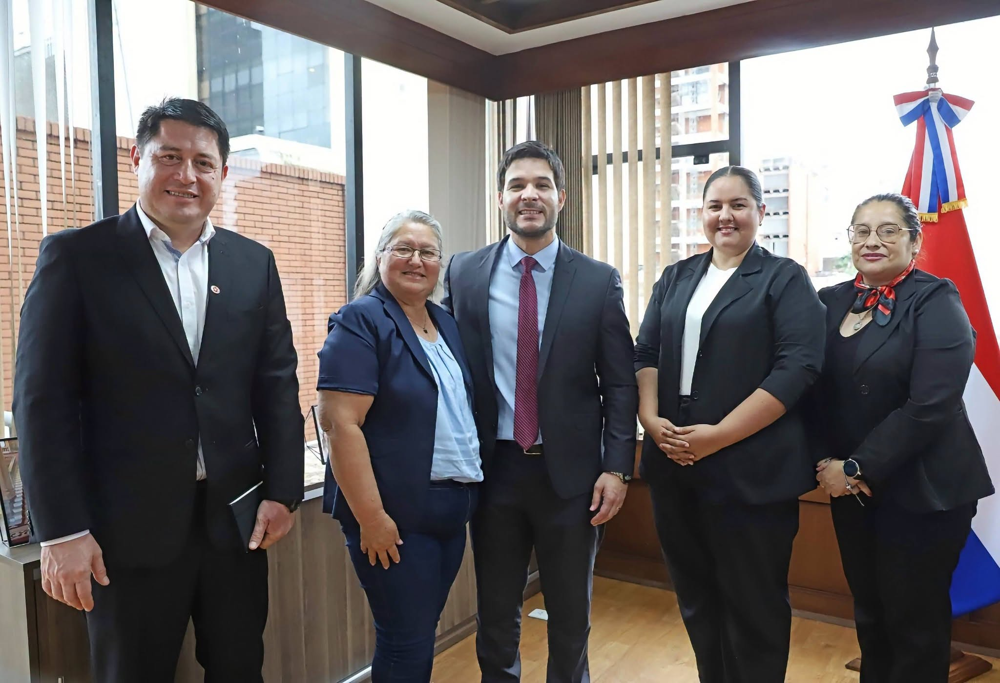 Caazapá ultima detalles para la construcción de un Centro de Atención Integral a la Primera Infancia