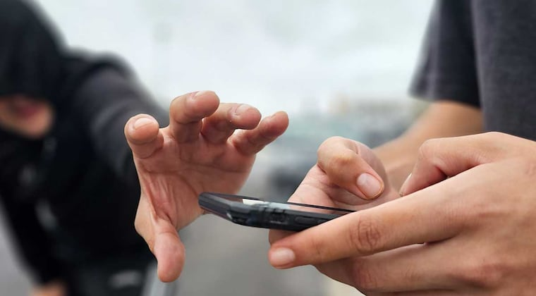 Roban celular a DJ y realizan compras y transferencias por más de G. 30 millones