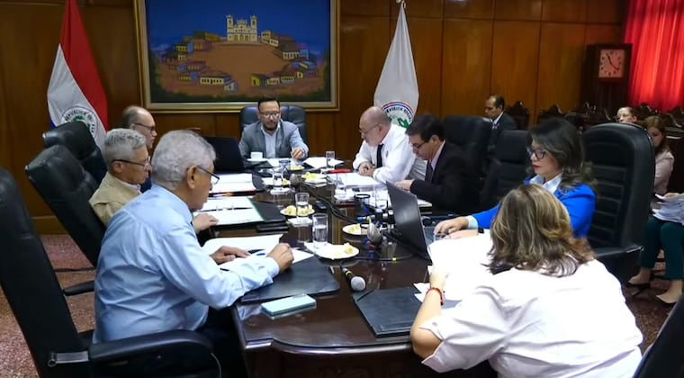 La noticia fue confirmada en la sesión del consejo.