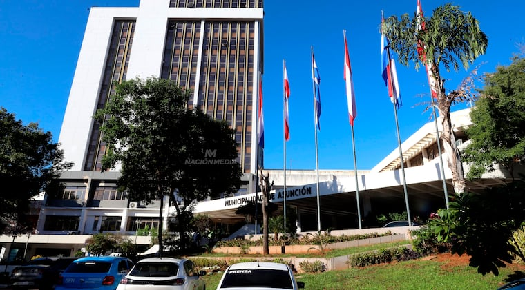 Gobierno capacitará a intendentes para transparente gestión de fondos municipales