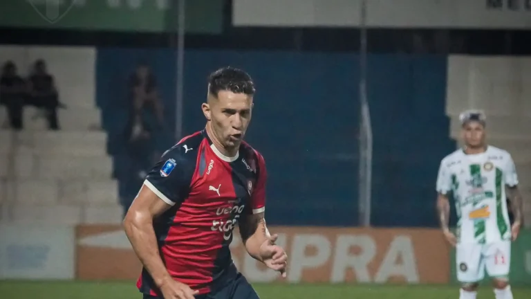 Rendidor. Jorge Morel es uno de los jugadores azulgranas con más minutos en el certamen.